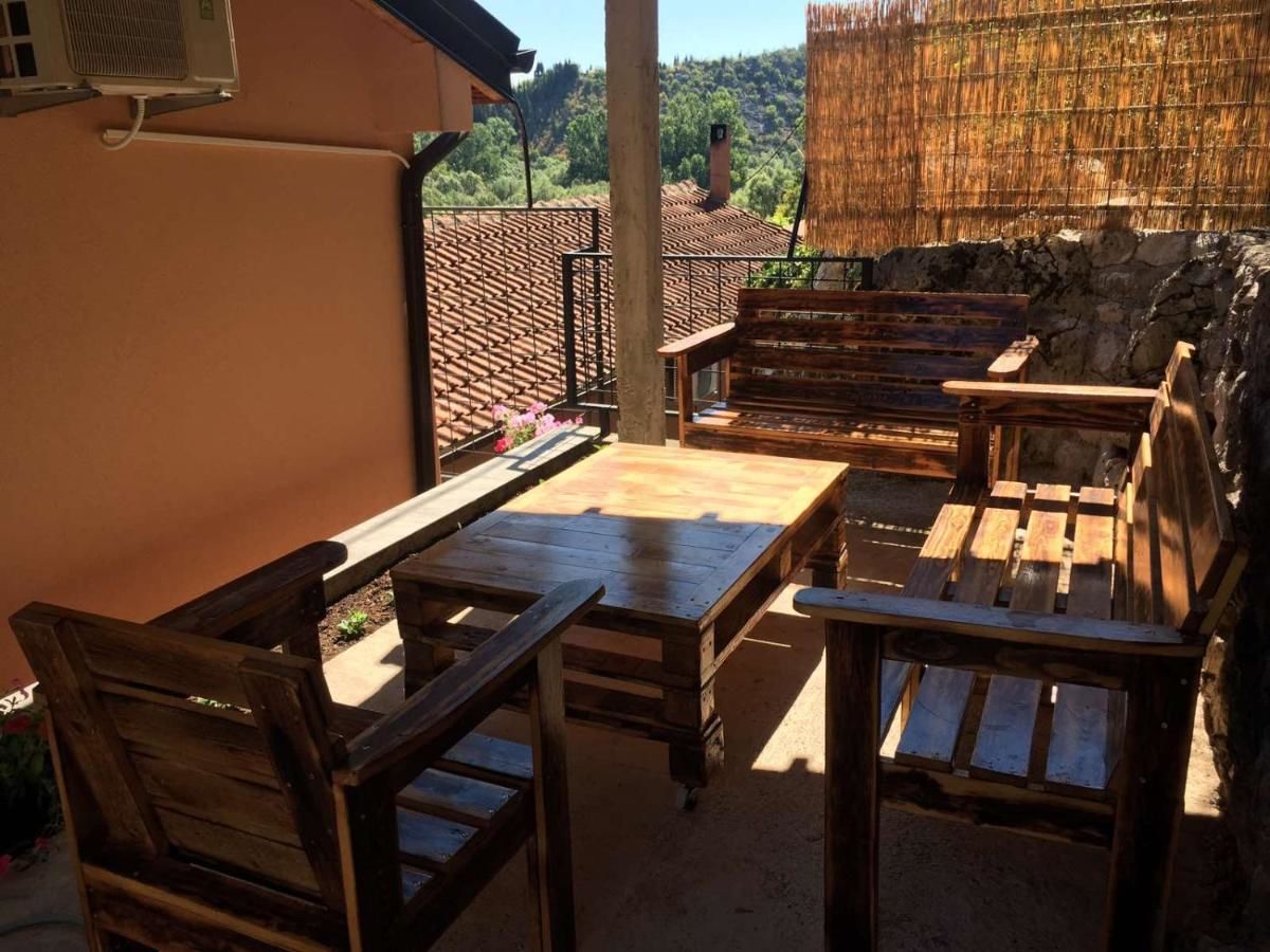 Отели типа «постель и завтрак» Andjela Apartments Вирпазар-13