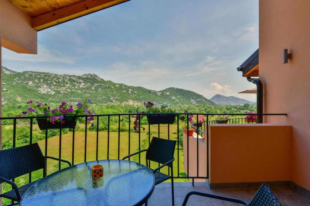 Отели типа «постель и завтрак» Andjela Apartments Вирпазар-64